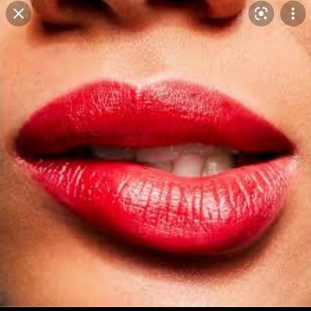 Mac Lustre Lipstick Ladybug